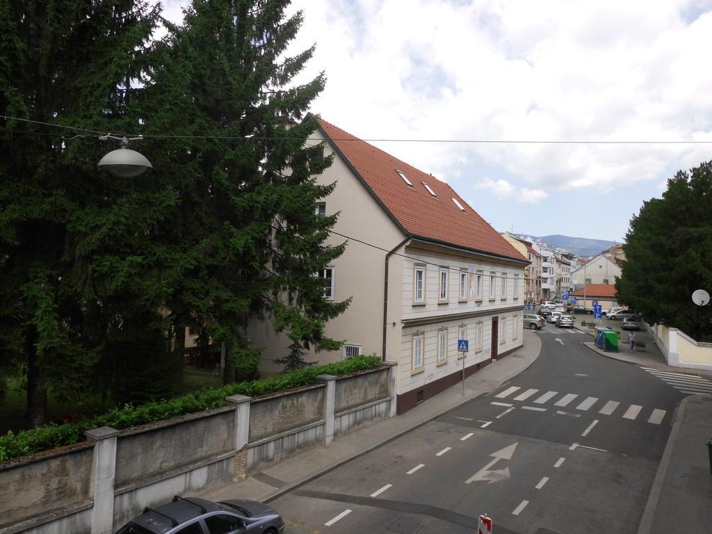 Aha Apartment Zagreb Luaran gambar